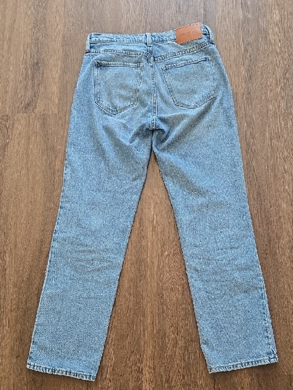 Lucky Brand Light Blue Denim Jeans - Picture 3 of 4